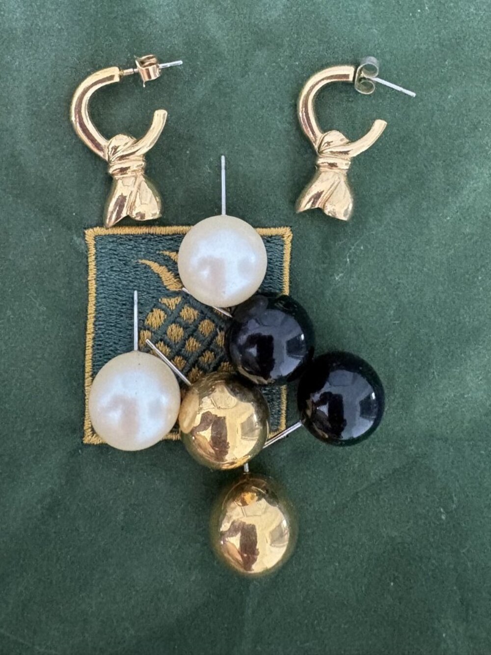 Vintage Avon Pearlized Drop Convertible Earrings Interchangeable Pearls - 1985.